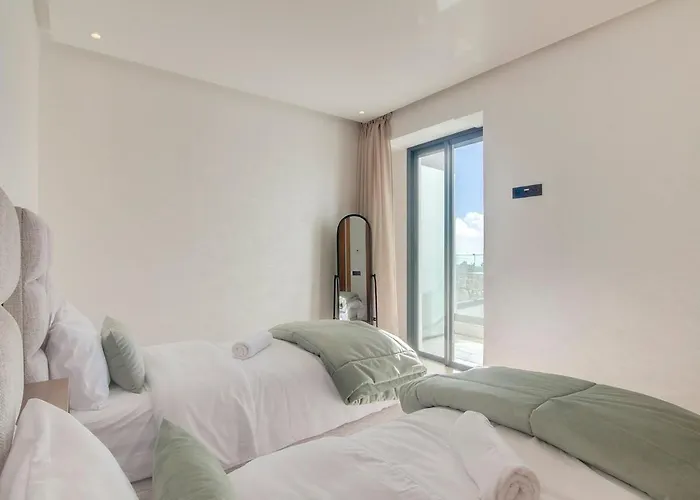 Appartement De Luxe A Agadir Avec Vue Sur Mer